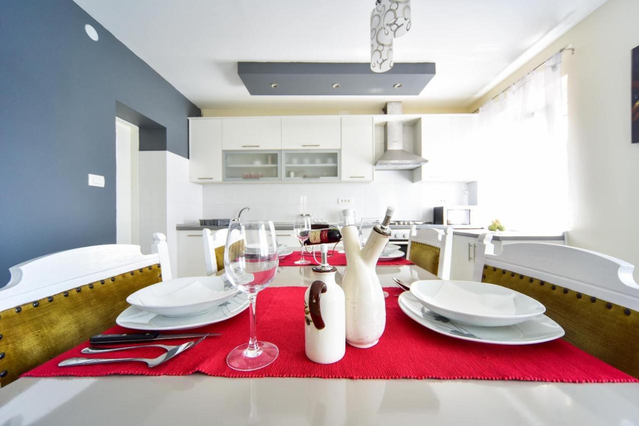 Franko Apartment *